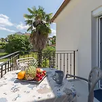 Strandnahes Mit 60m2 Grossem Pool, Bbq, Liegen, Nur 800 Meter Zum * Porec