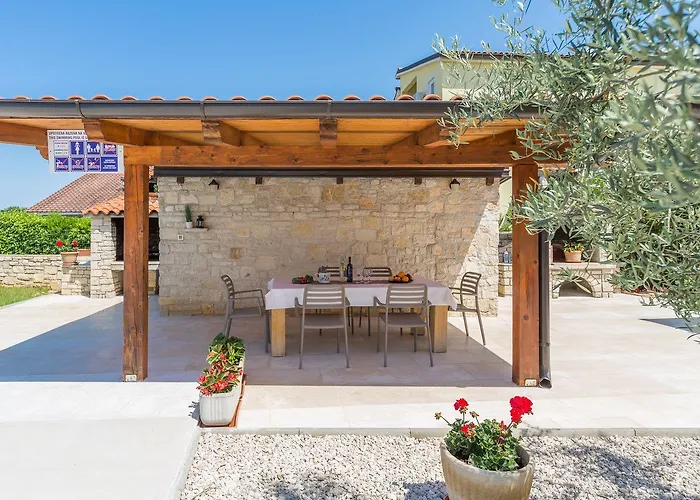 Lejlighed Strandnahes Mit 60m2 Grossem Pool, Bbq, Liegen, Nur 800 Meter Zum *